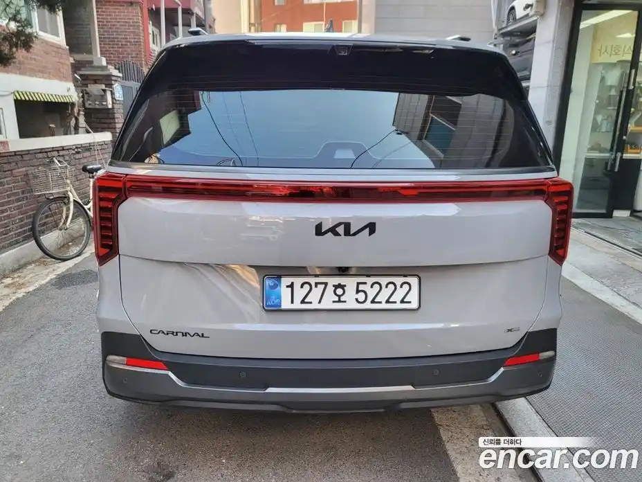 Kia Carnival 2026 1.6 автомат (гидро), фото 6