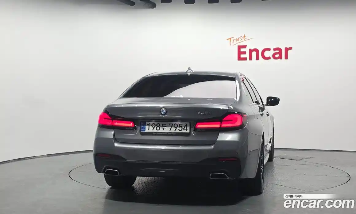 BMW 5 серия 2023 2.0 автомат (гидро), фото 4