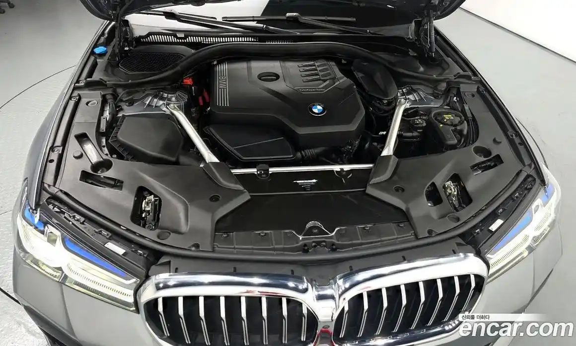 BMW 5 серия 2023 2.0 автомат (гидро), фото 6