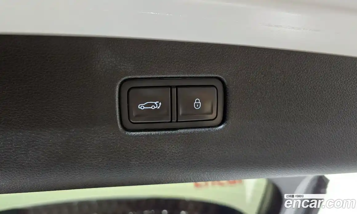 Genesis GV70 2024 2.5 автомат (гидро), фото 27