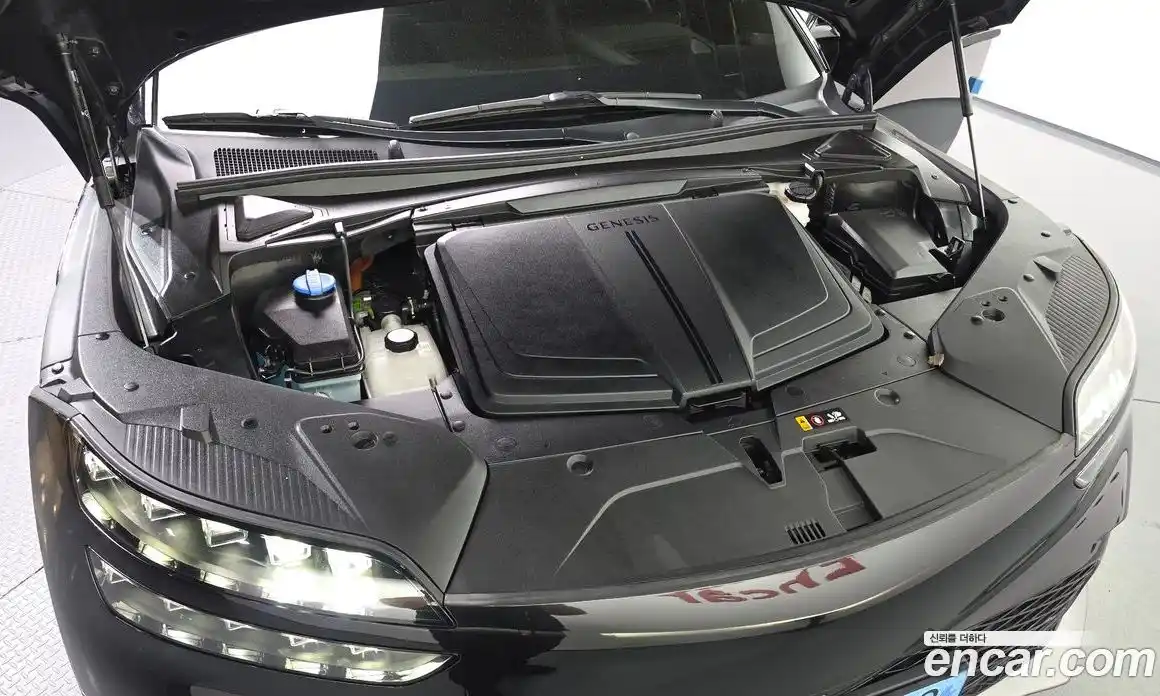 Genesis GV60 2022 0.1 автомат (гидро), фото 6