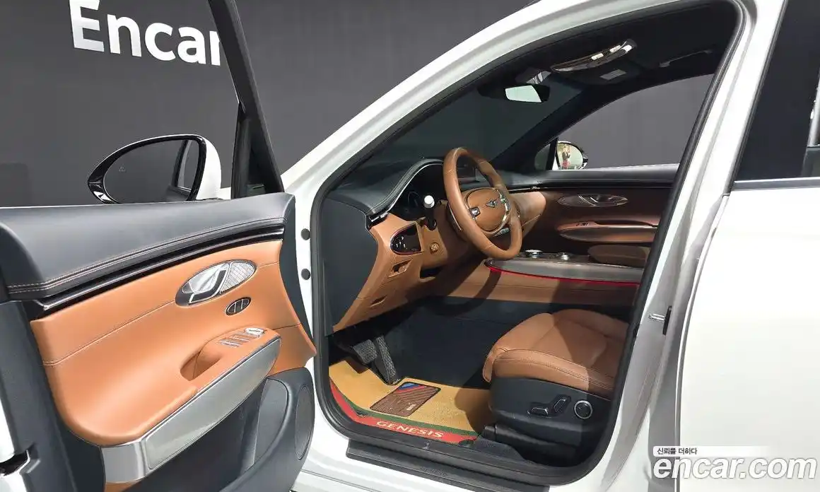 Genesis GV70 2023 2.5 автомат (гидро), фото 10