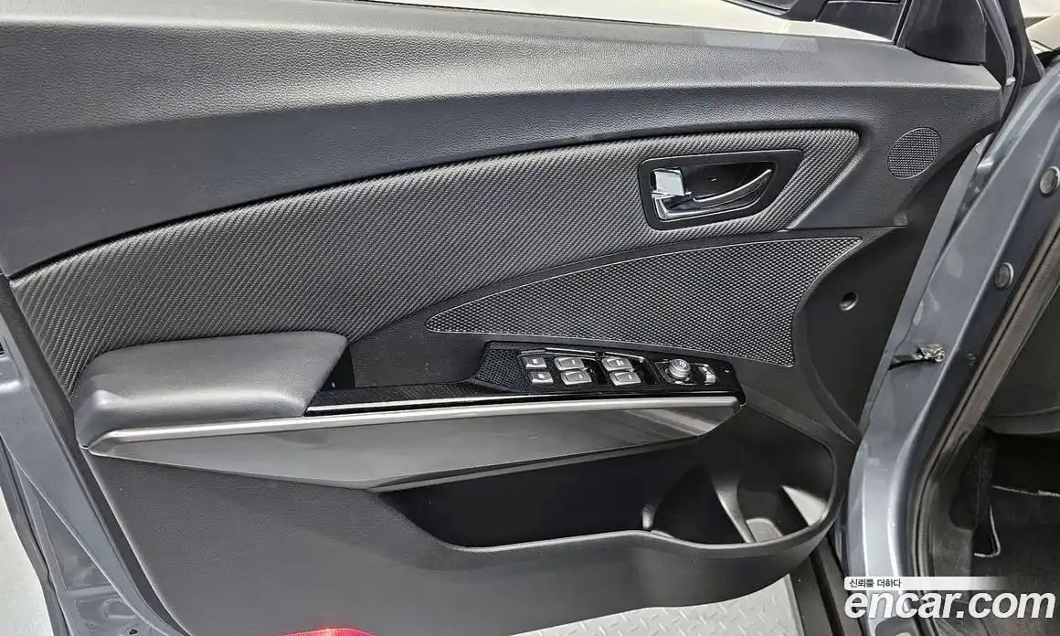 SsangYong TIBOLI 2019 1.5 автомат (гидро), фото 14