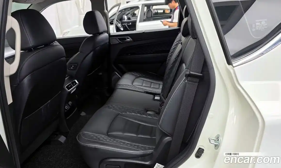 SsangYong Rexton 2020 2.2 автомат (гидро), фото 16