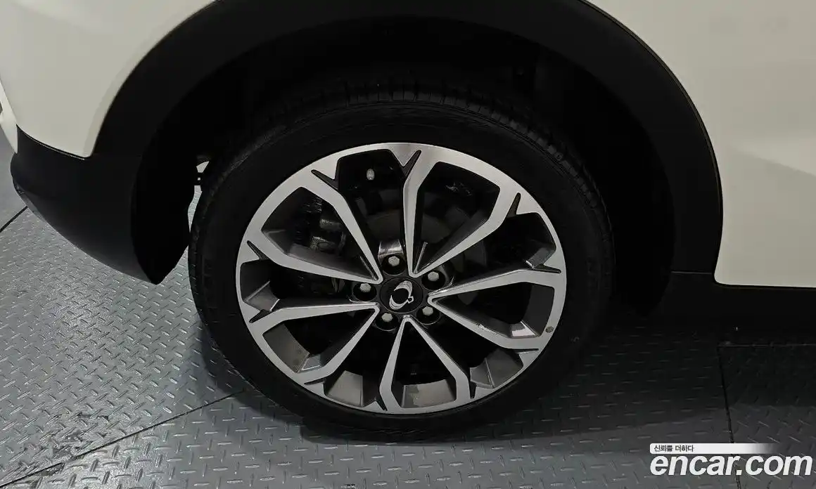 SsangYong TIBOLI 2018 1.6 автомат (гидро), фото 5
