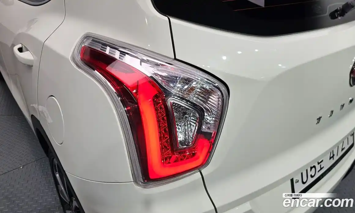 SsangYong TIBOLI 2018 1.6 автомат (гидро), фото 9