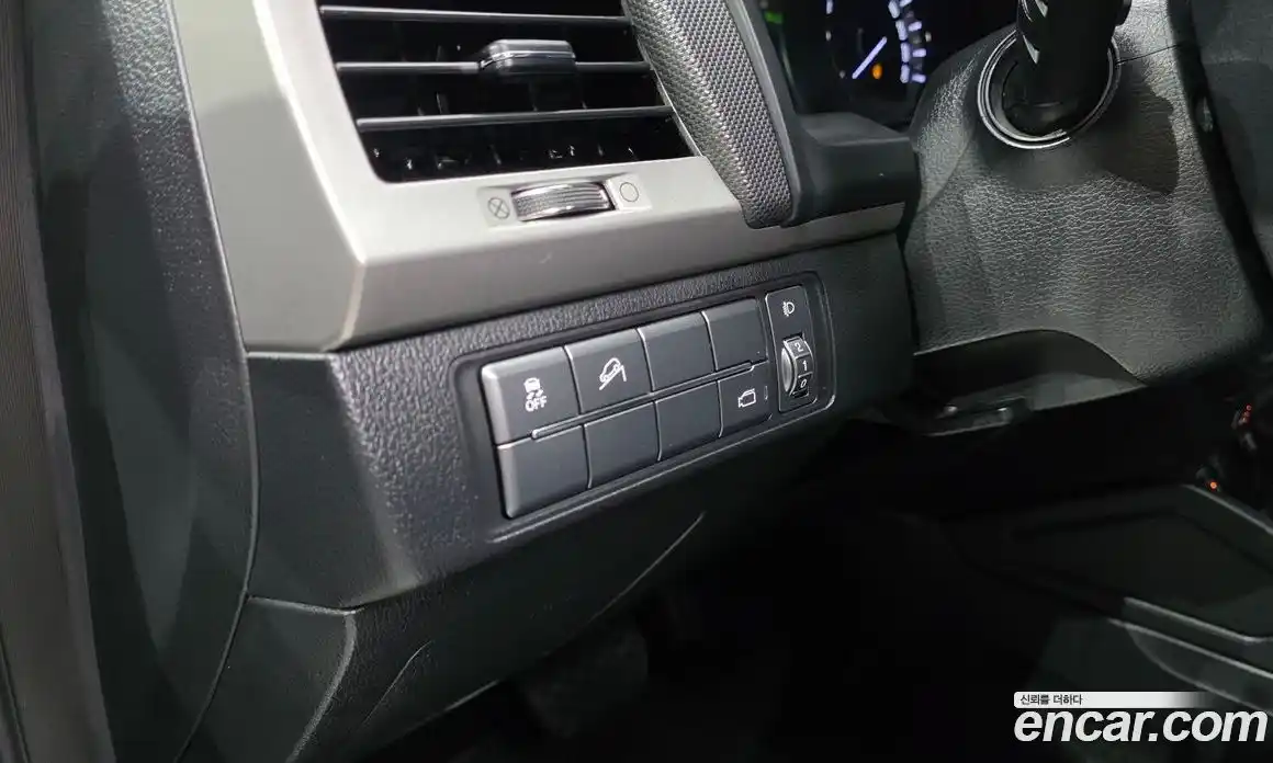 SsangYong Rexton 2018 2.2 автомат (гидро), фото 28