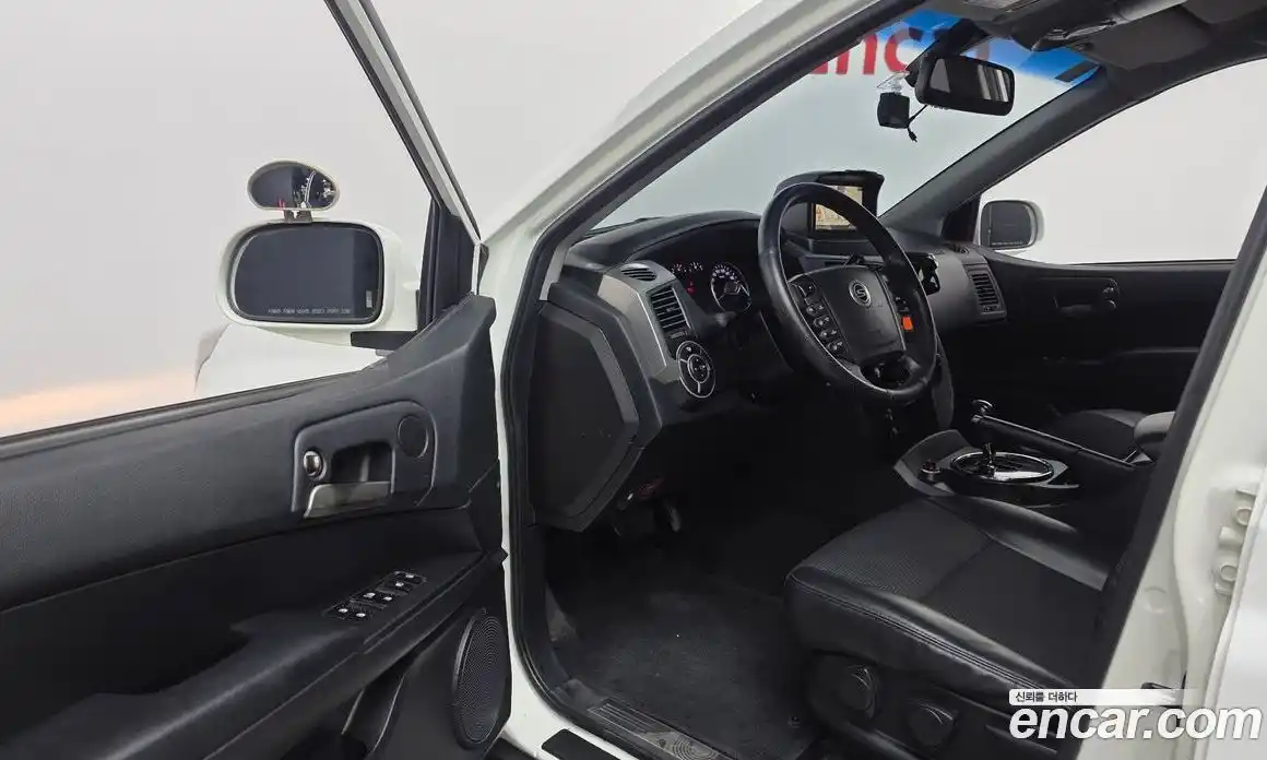 SsangYong Korando 2012 2.0 автомат (гидро), фото 10