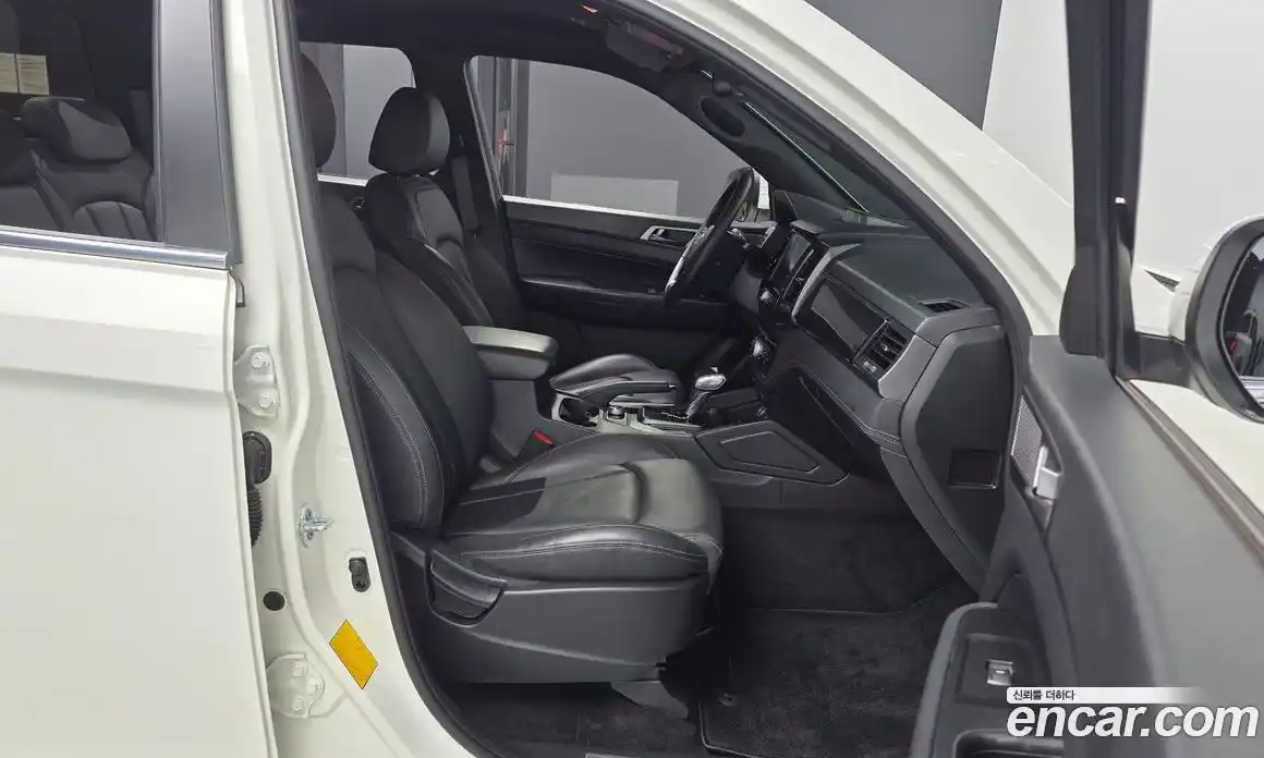 SsangYong Rexton 2021 2.2 автомат (гидро), фото 17