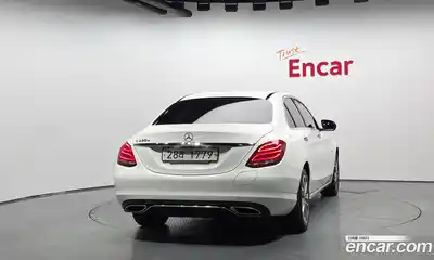 Mercedes-Benz C-Class 2018 2.0 автомат (гидро), миниатюра 4 Mercedes-Benz C-Class 2018 2.0 автомат (гидро), миниатюра 4
