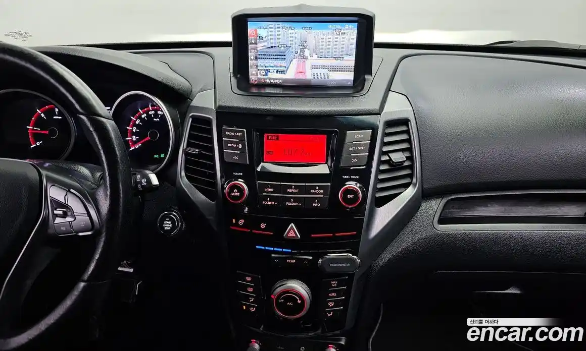 SsangYong TIBOLI 2018 1.6 автомат (гидро), фото 14