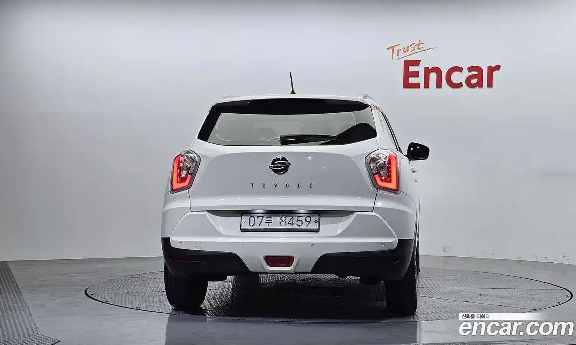 SsangYong TIBOLI 2018 1.6 автомат (гидро), фото 4