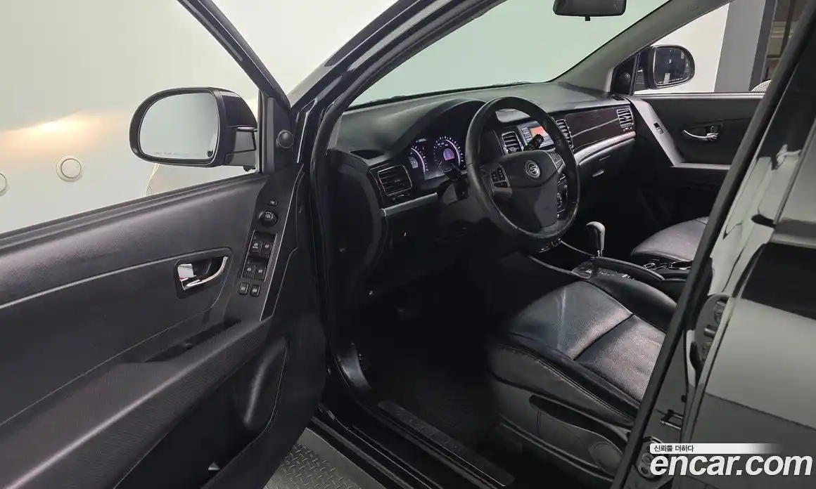 SsangYong Korando 2011 2.0 автомат (гидро), фото 10