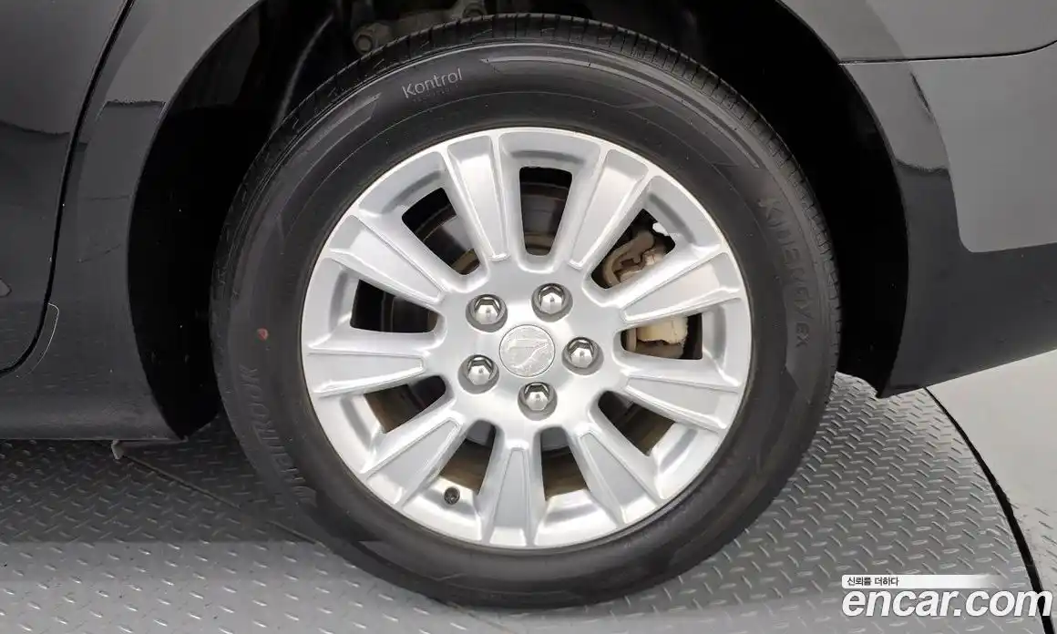 Chevrolet Alpheon 2013 2.4 автомат (гидро), фото 7