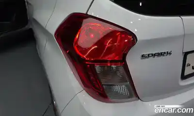 Chevrolet Spark 2016 1.0 автомат (гидро), миниатюра 9