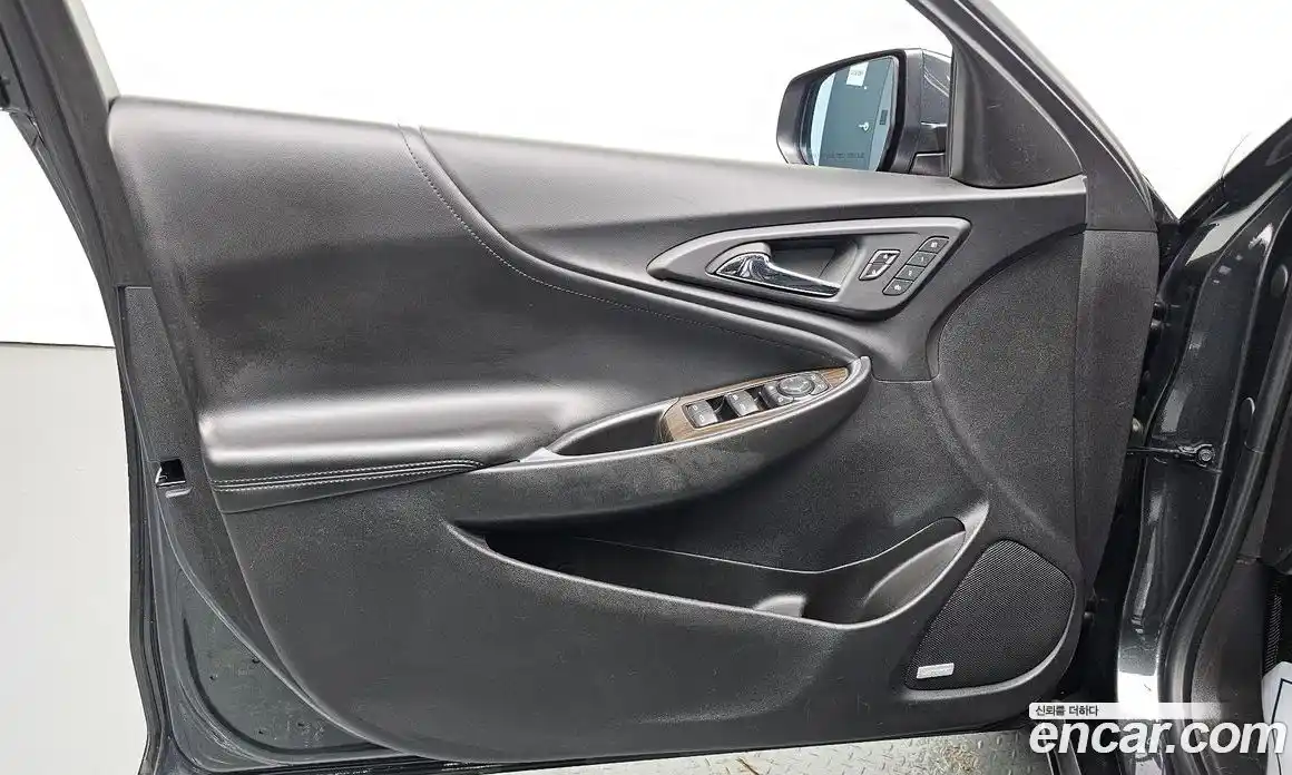 Chevrolet Malibu 2017 2.0 автомат (гидро), фото 14