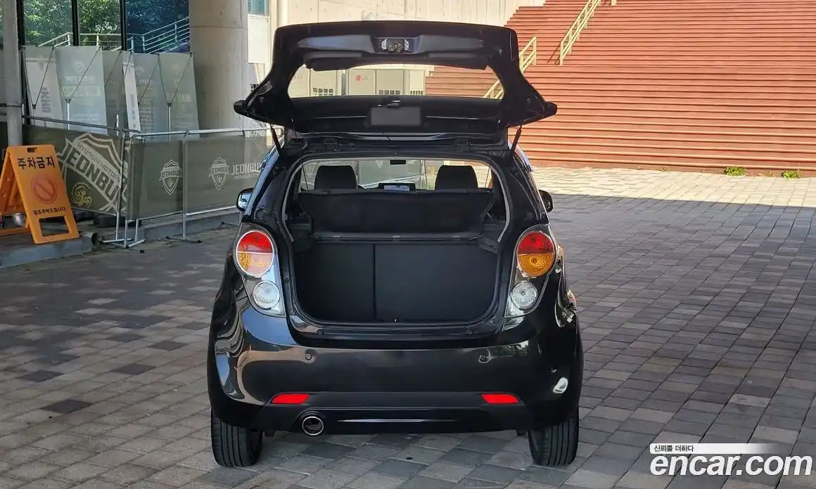 Chevrolet Spark 2012 1.0 автомат (гидро), фото 9