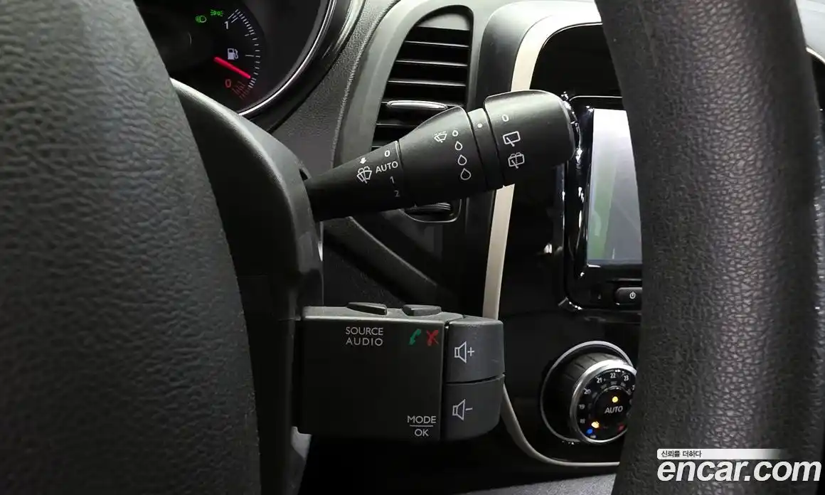 Renault QM3 2017 1.5 гидро, фото 24