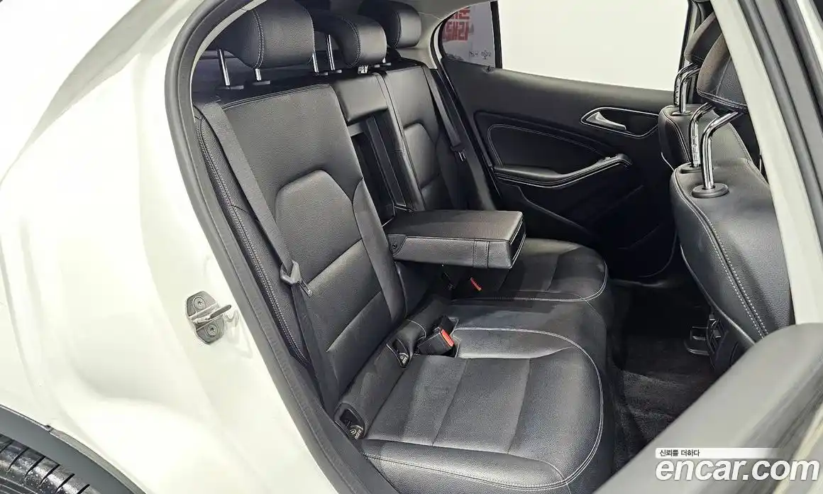 Mercedes-Benz GLA-Class 2019 2.0 гидро, фото 18 Mercedes-Benz GLA-Class 2019 2.0 гидро, фото 18