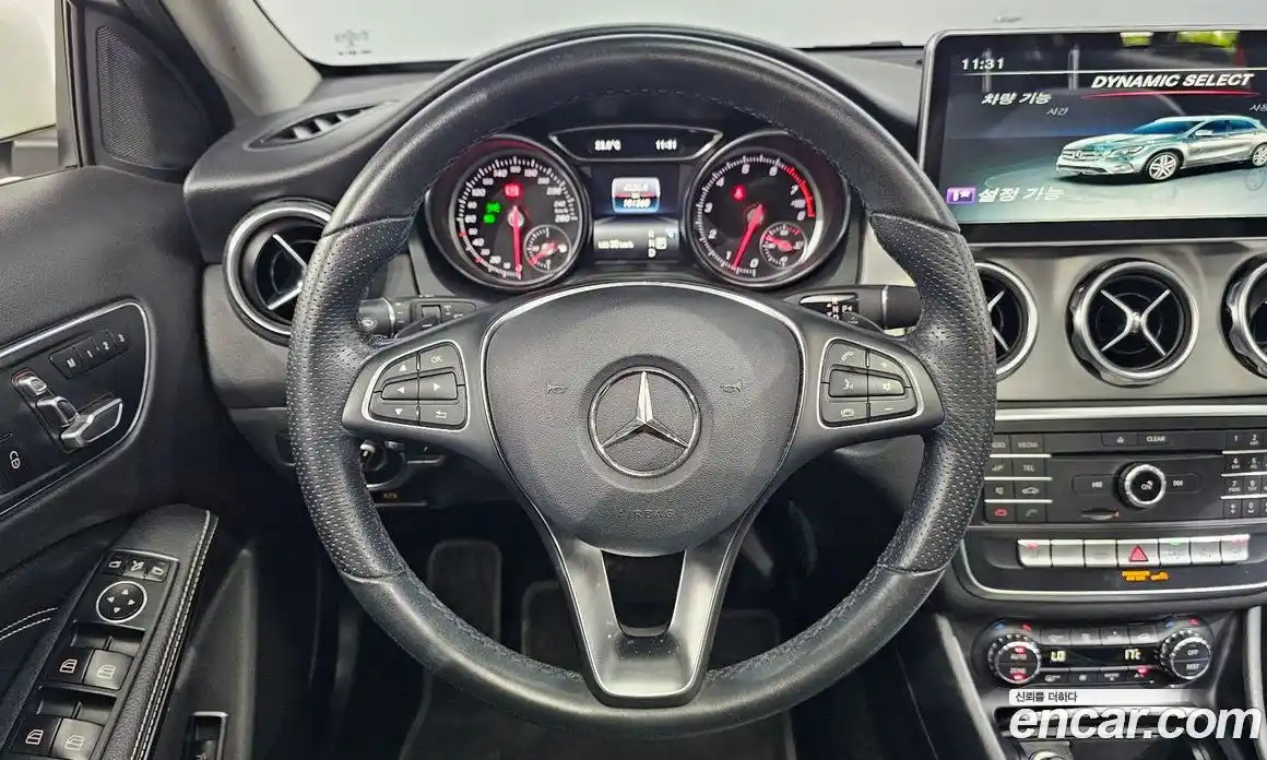Mercedes-Benz GLA-Class 2019 2.0 гидро, фото 20 Mercedes-Benz GLA-Class 2019 2.0 гидро, фото 20