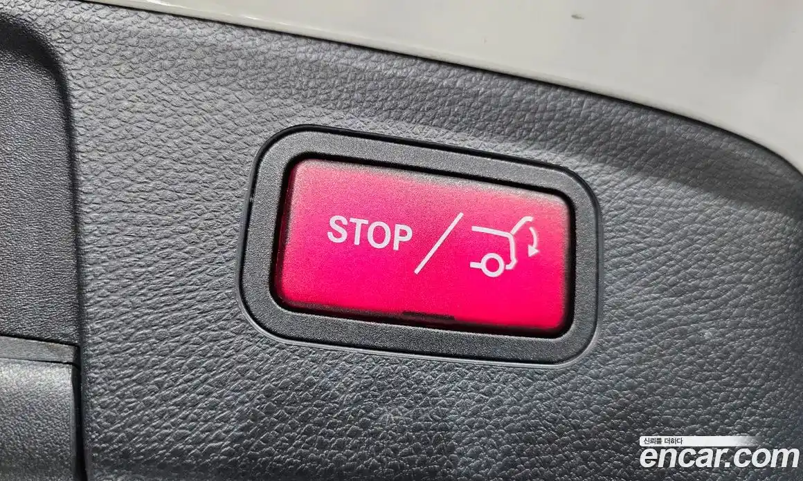 Mercedes-Benz GLA-Class 2019 2.0 гидро, фото 23 Mercedes-Benz GLA-Class 2019 2.0 гидро, фото 23