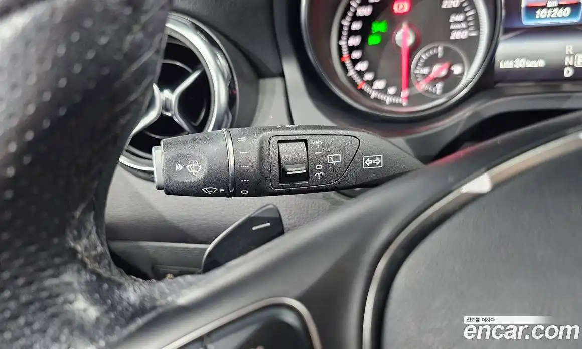 Mercedes-Benz GLA-Class 2019 2.0 гидро, фото 28 Mercedes-Benz GLA-Class 2019 2.0 гидро, фото 28