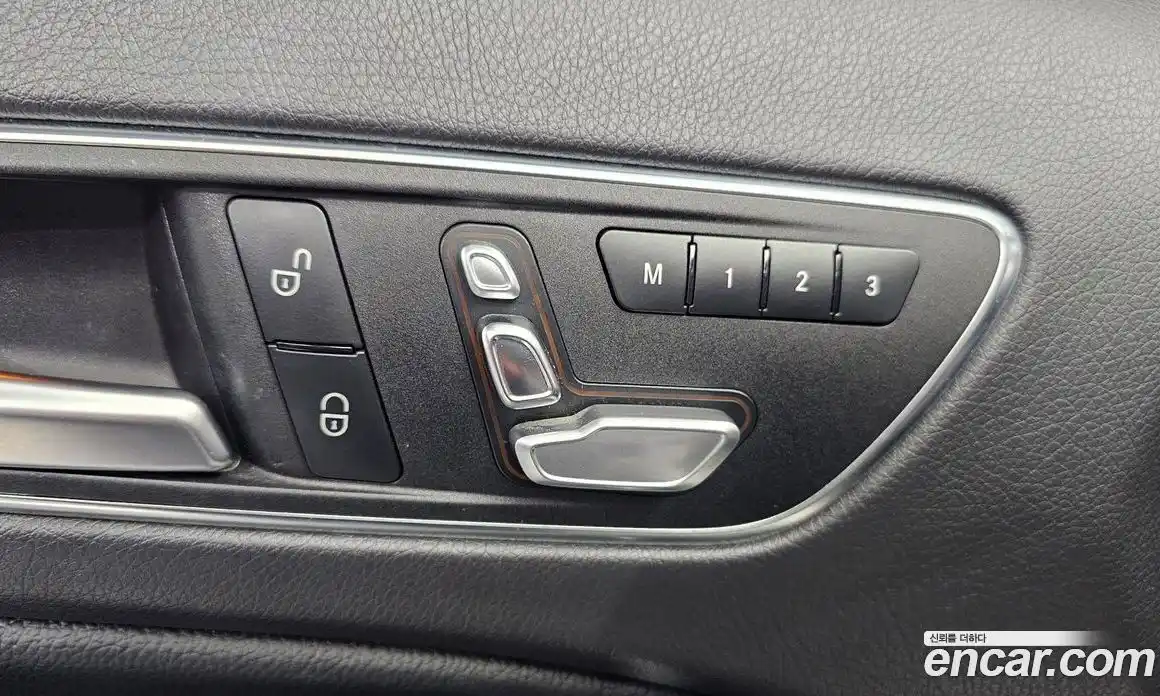 Mercedes-Benz GLA-Class 2019 2.0 гидро, фото 30 Mercedes-Benz GLA-Class 2019 2.0 гидро, фото 30