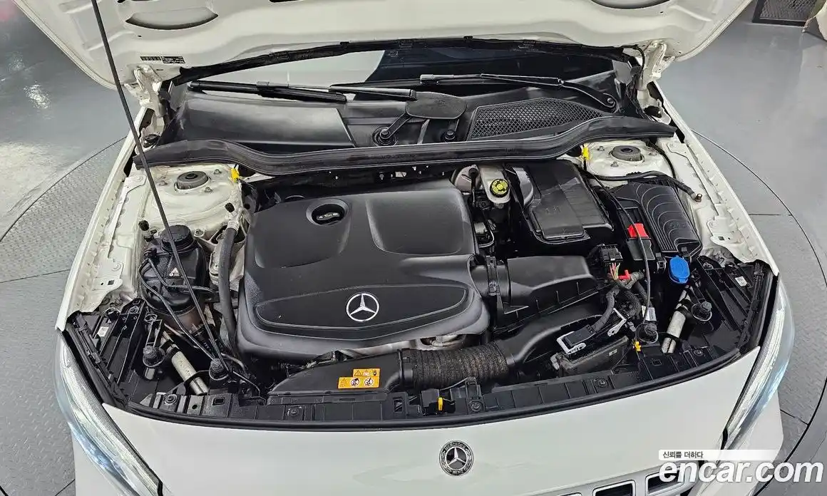 Mercedes-Benz GLA-Class 2019 2.0 гидро, фото 6 Mercedes-Benz GLA-Class 2019 2.0 гидро, фото 6