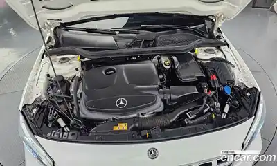 Mercedes-Benz GLA-Class 2019 2.0 гидро, миниатюра 6 Mercedes-Benz GLA-Class 2019 2.0 гидро, миниатюра 6