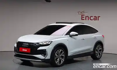 Audi Q4 e-tron, 2023, 21 838 км