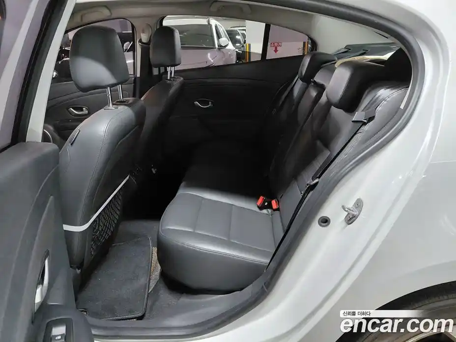 Renault SM3 2017 1.6 гидро, фото 10