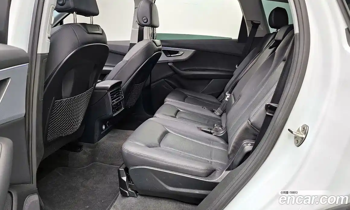 Audi Q7 2020 3.0 автомат (гидро), фото 16