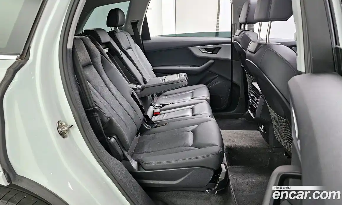 Audi Q7 2020 3.0 автомат (гидро), фото 18