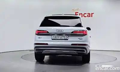 Audi Q7 2020 3.0 автомат (гидро), миниатюра 4