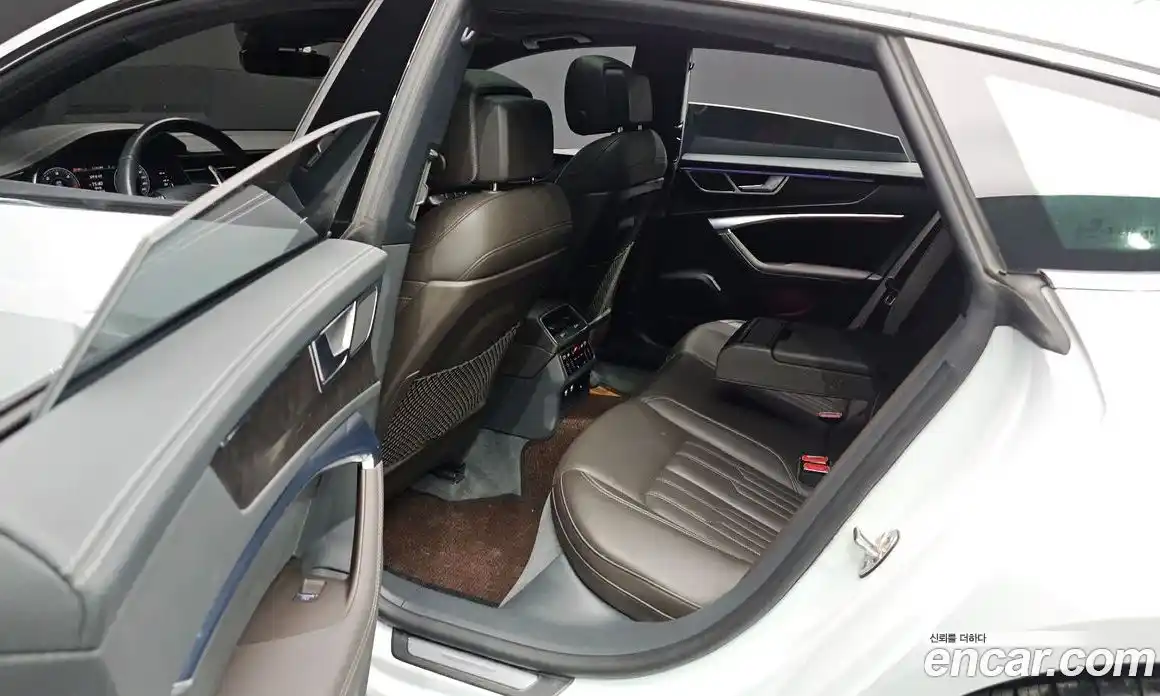 Audi A7 2020 3.0 автомат (гидро), фото 25