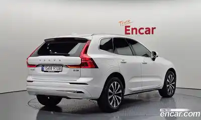 Volvo XC60 2023 2.0 автомат (гидро), миниатюра 2