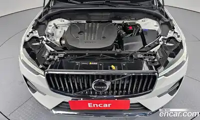 Volvo XC60 2023 2.0 автомат (гидро), миниатюра 6