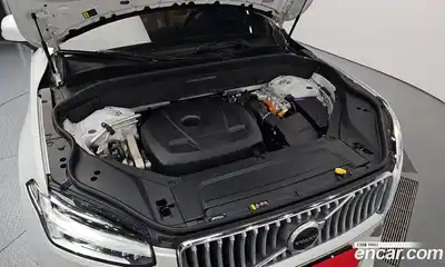 Volvo XC90 2024 2.0 автомат (гидро), миниатюра 6