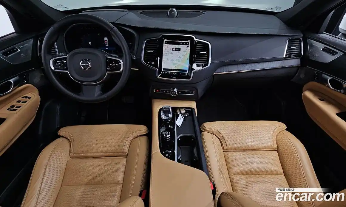 Volvo XC90 2024 2.0 автомат (гидро), фото 10