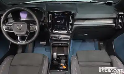 Volvo XC40 2022 0.2 автомат (гидро), миниатюра 7