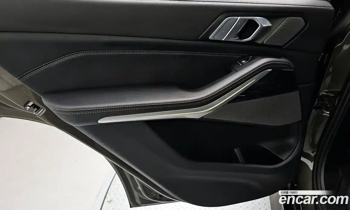 BMW X5 2025 3.0 автомат (гидро), фото 15