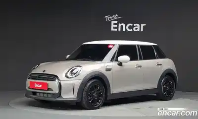 Mini Cooper, 2024, 656 км
