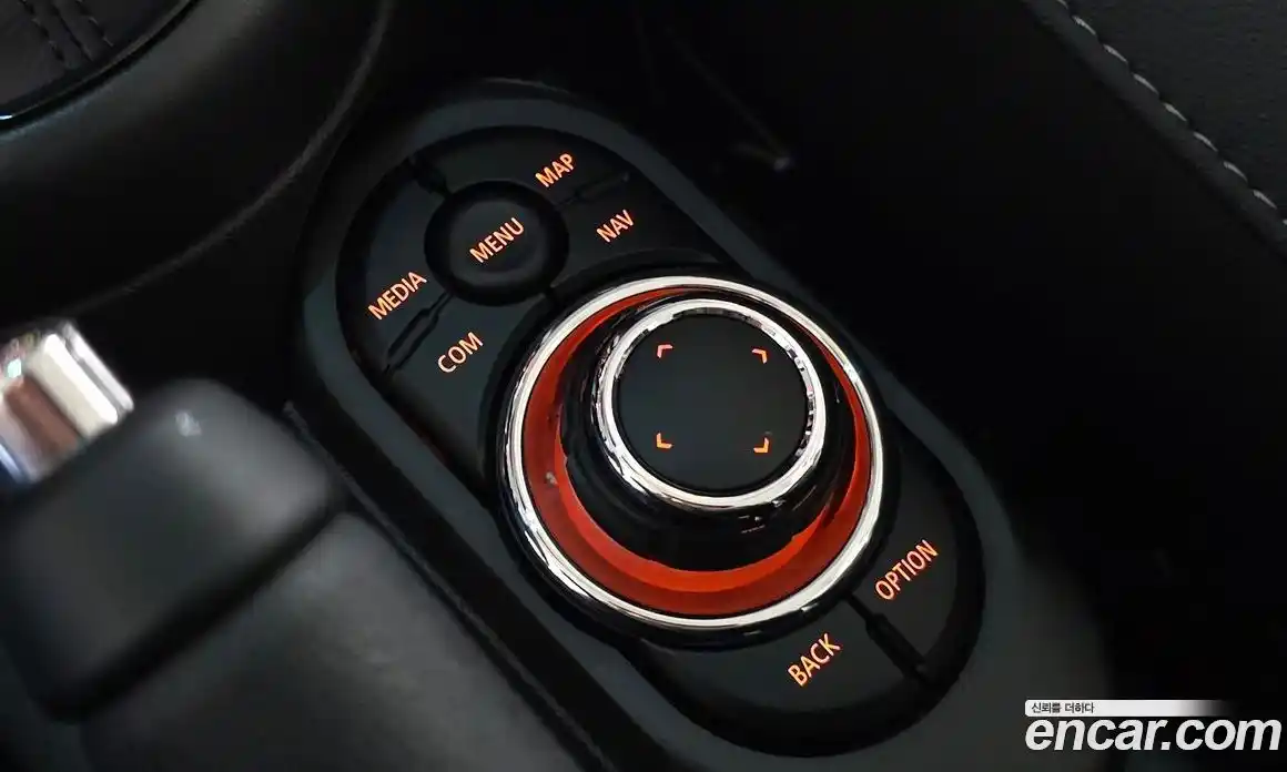 Mini Cooper 2024 1.5 автомат (гидро), фото 27