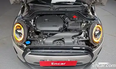 Mini Cooper 2024 1.5 автомат (гидро), миниатюра 6