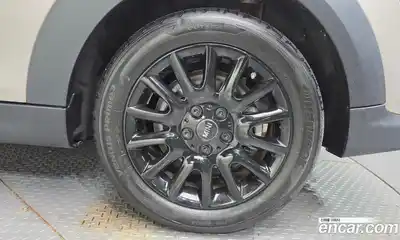 Mini Cooper 2024 1.5 автомат (гидро), миниатюра 7