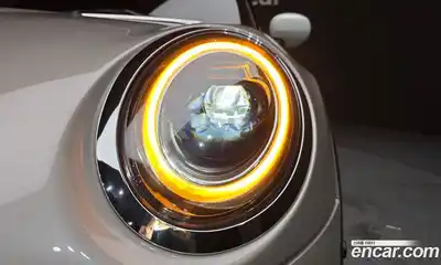 Mini Cooper 2024 1.5 автомат (гидро), миниатюра 8