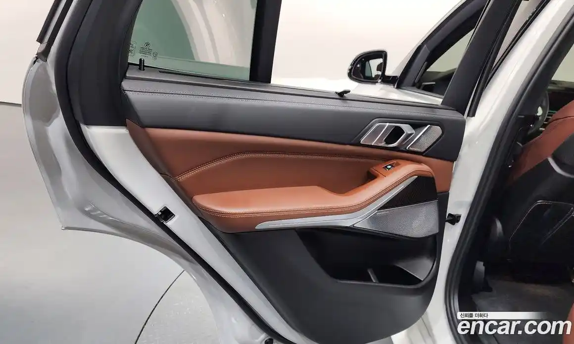 BMW X5 2022 4.4 автомат (гидро), фото 15