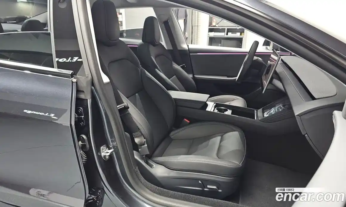 Tesla Model 3 2025 0.2 гидро, фото 17