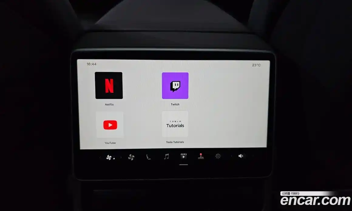 Tesla Model 3 2025 0.2 гидро, фото 37