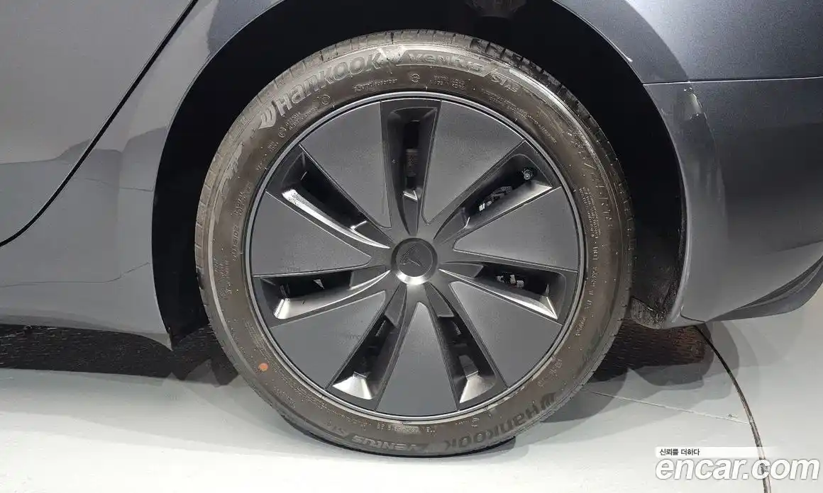 Tesla Model 3 2025 0.2 гидро, фото 6